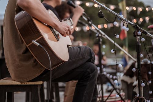 iStock 1319479559 guitar resized